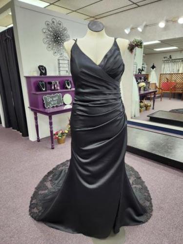 Onyx Collection - Cupids Corner